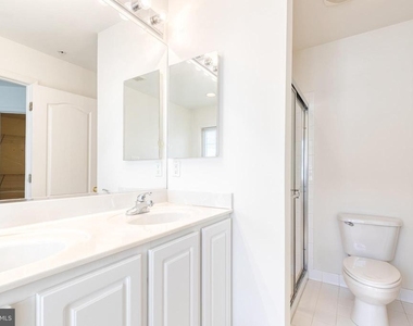 4322 Vintage Ivy Lane - Photo Thumbnail 21