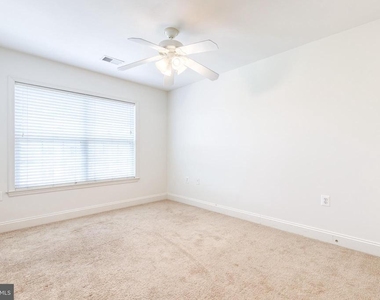 4322 Vintage Ivy Lane - Photo Thumbnail 22
