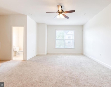 4322 Vintage Ivy Lane - Photo Thumbnail 6