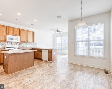 4322 Vintage Ivy Lane - Photo Thumbnail 9