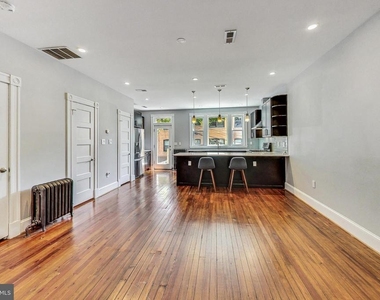 2533 11th Street Nw - Photo Thumbnail 10