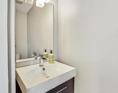 2533 11th Street Nw - Photo Thumbnail 16