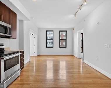3801 Georgia Avenue Nw - Photo Thumbnail 3