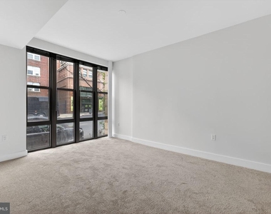 3801 Georgia Avenue Nw - Photo Thumbnail 2