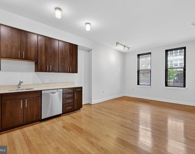 3801 Georgia Avenue Nw - Photo Thumbnail 6