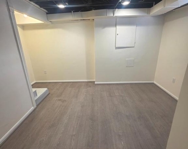 636 Burns Street Se - Photo Thumbnail 14