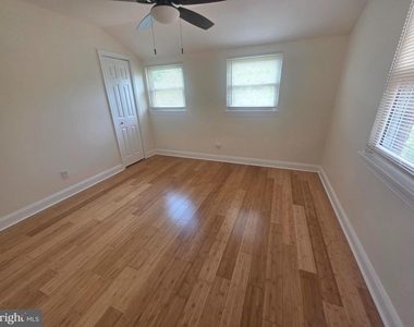 636 Burns Street Se - Photo Thumbnail 11