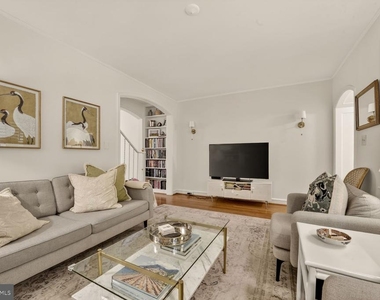 1605 44th Street Nw - Photo Thumbnail 3