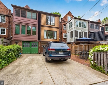1605 44th Street Nw - Photo Thumbnail 23