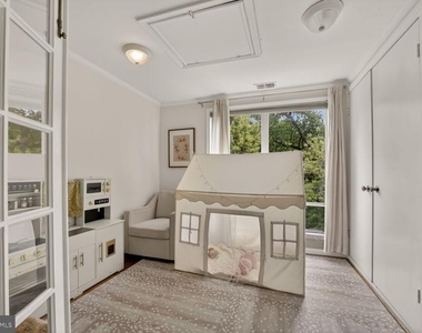 1605 44th Street Nw - Photo Thumbnail 17