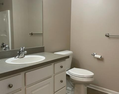 2245 S Main Street - Photo Thumbnail 19