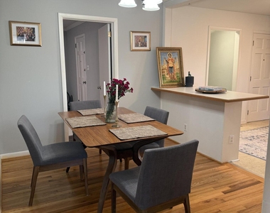 2017 Walnut Street - Photo Thumbnail 3