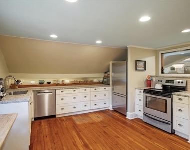 405 Ransom Street - Photo Thumbnail 8