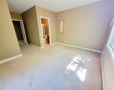 4640 Centrebrook Circle - Photo Thumbnail 19