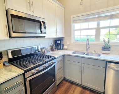 4640 Centrebrook Circle - Photo Thumbnail 2