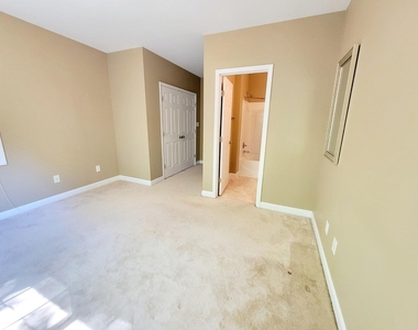 4640 Centrebrook Circle - Photo Thumbnail 20
