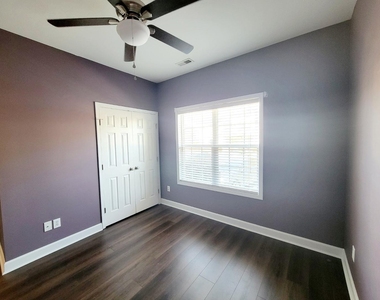 4640 Centrebrook Circle - Photo Thumbnail 7