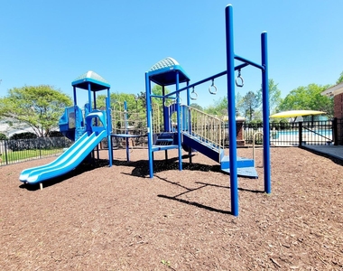 4640 Centrebrook Circle - Photo Thumbnail 28