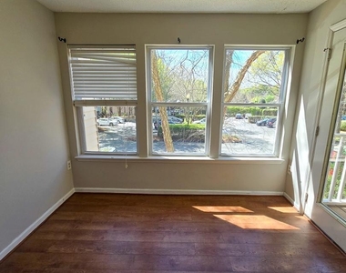 1300 Hillbrow Lane - Photo Thumbnail 12