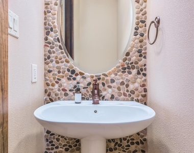 308 Golden Bear Dr - Photo Thumbnail 30