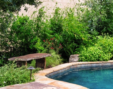308 Golden Bear Dr - Photo Thumbnail 4