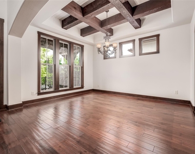308 Golden Bear Dr - Photo Thumbnail 19