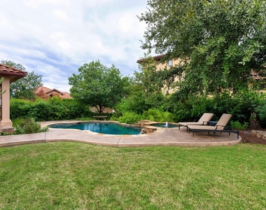 308 Golden Bear Dr - Photo Thumbnail 13