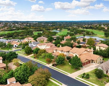 308 Golden Bear Dr - Photo Thumbnail 10