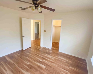 709 Rusk Rd - Photo Thumbnail 16