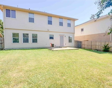 709 Rusk Rd - Photo Thumbnail 22