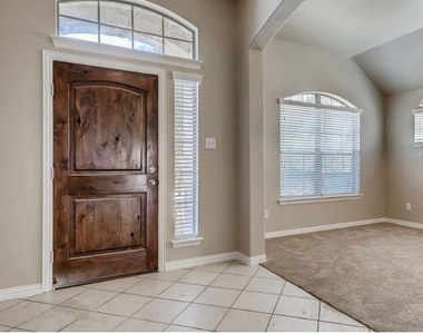 108 Wallin Farms Dr - Photo Thumbnail 3
