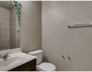 108 Wallin Farms Dr - Photo Thumbnail 14