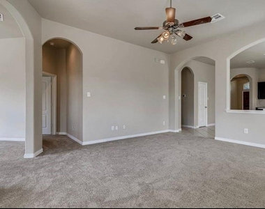 108 Wallin Farms Dr - Photo Thumbnail 5