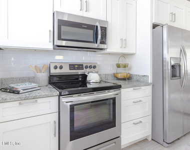 4620 Attleboro Street - Photo Thumbnail 9