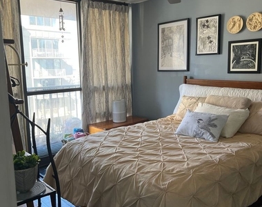10 E Ontario Street - Photo Thumbnail 10