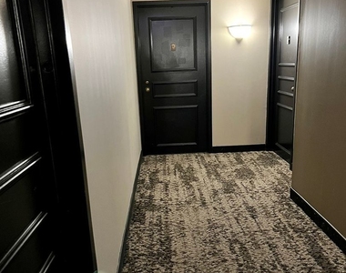 10 E Ontario Street - Photo Thumbnail 20