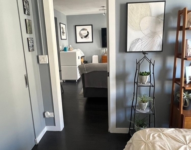 10 E Ontario Street - Photo Thumbnail 8