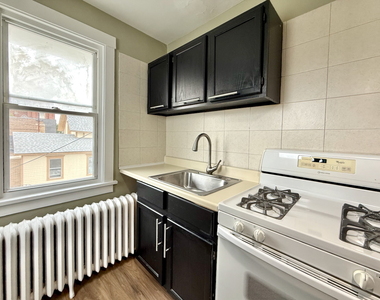 203 Symphony Way - Photo Thumbnail 4
