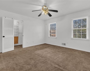 1101 Collier Road Nw - Photo Thumbnail 10