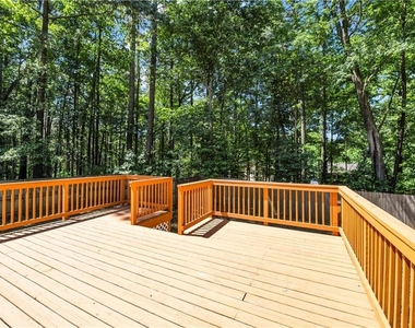 5722 Port Drive - Photo Thumbnail 43