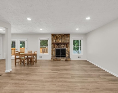 5722 Port Drive - Photo Thumbnail 23