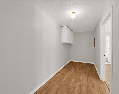 5722 Port Drive - Photo Thumbnail 31