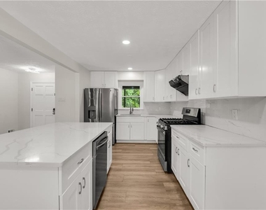 5722 Port Drive - Photo Thumbnail 26