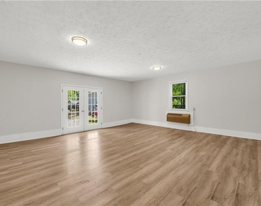 5722 Port Drive - Photo Thumbnail 27