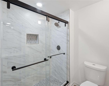 1466 Keys Crossing Drive Ne - Photo Thumbnail 15