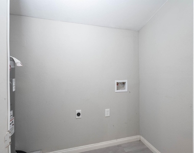 4356 #a Phlox Street - Photo Thumbnail 32