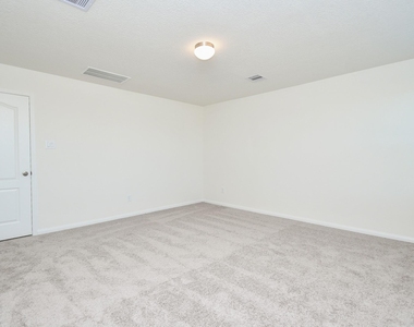 8138 Leisure Point Drive - Photo Thumbnail 27