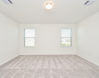 8138 Leisure Point Drive - Photo Thumbnail 25