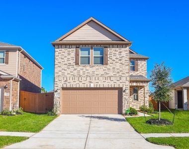 8138 Leisure Point Drive - Photo Thumbnail 1