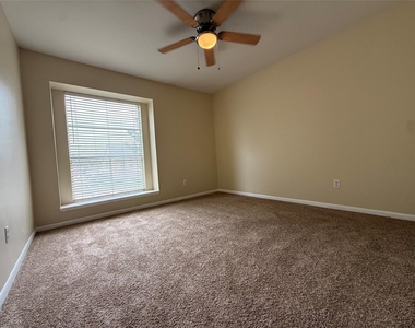 17149 Beaver Springs Drive - Photo Thumbnail 18